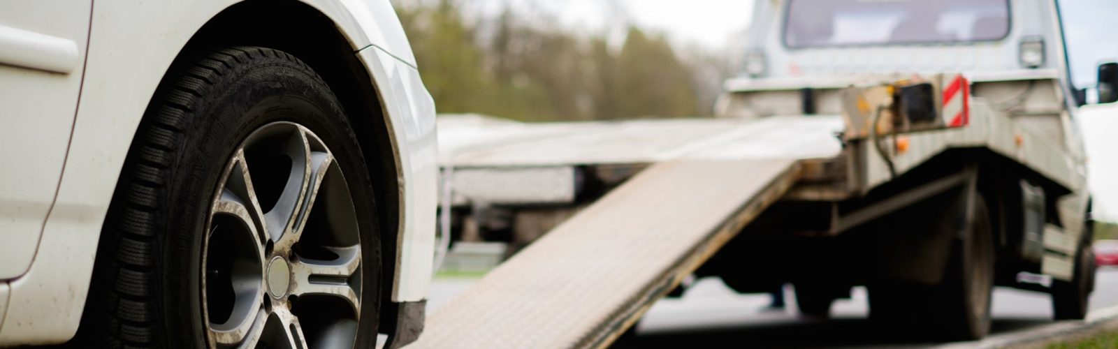 Empower Your Drive: Comprehensive Towing and Roadside Assistance Insights for St. Paul Drivers